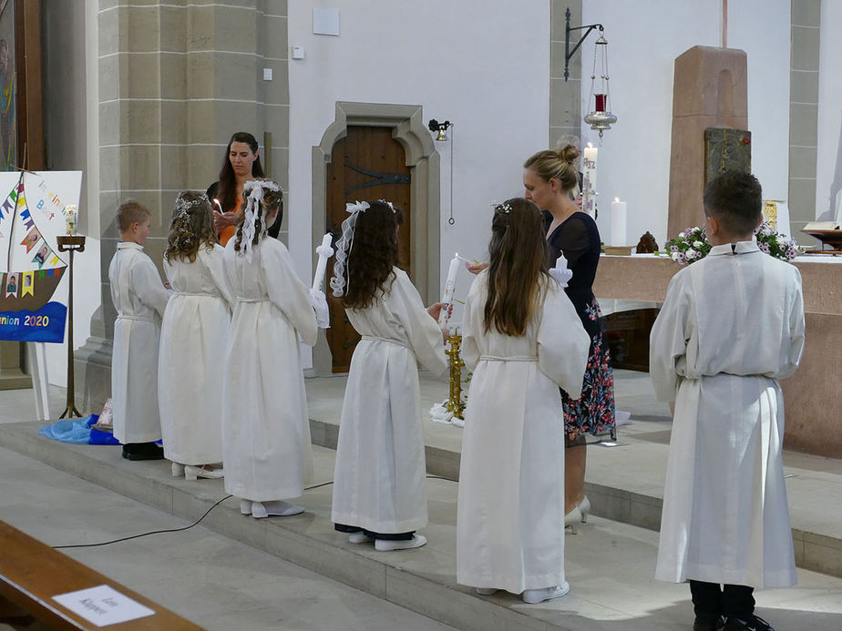 Feier der 1. Heiligen Kommunion in Sankt Crescentius (Foto: Karl-Franz Thiede)